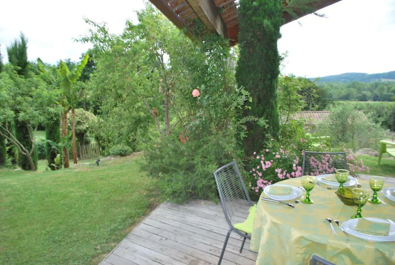 Le Cocon Vert Salies-du-Salat 0*,